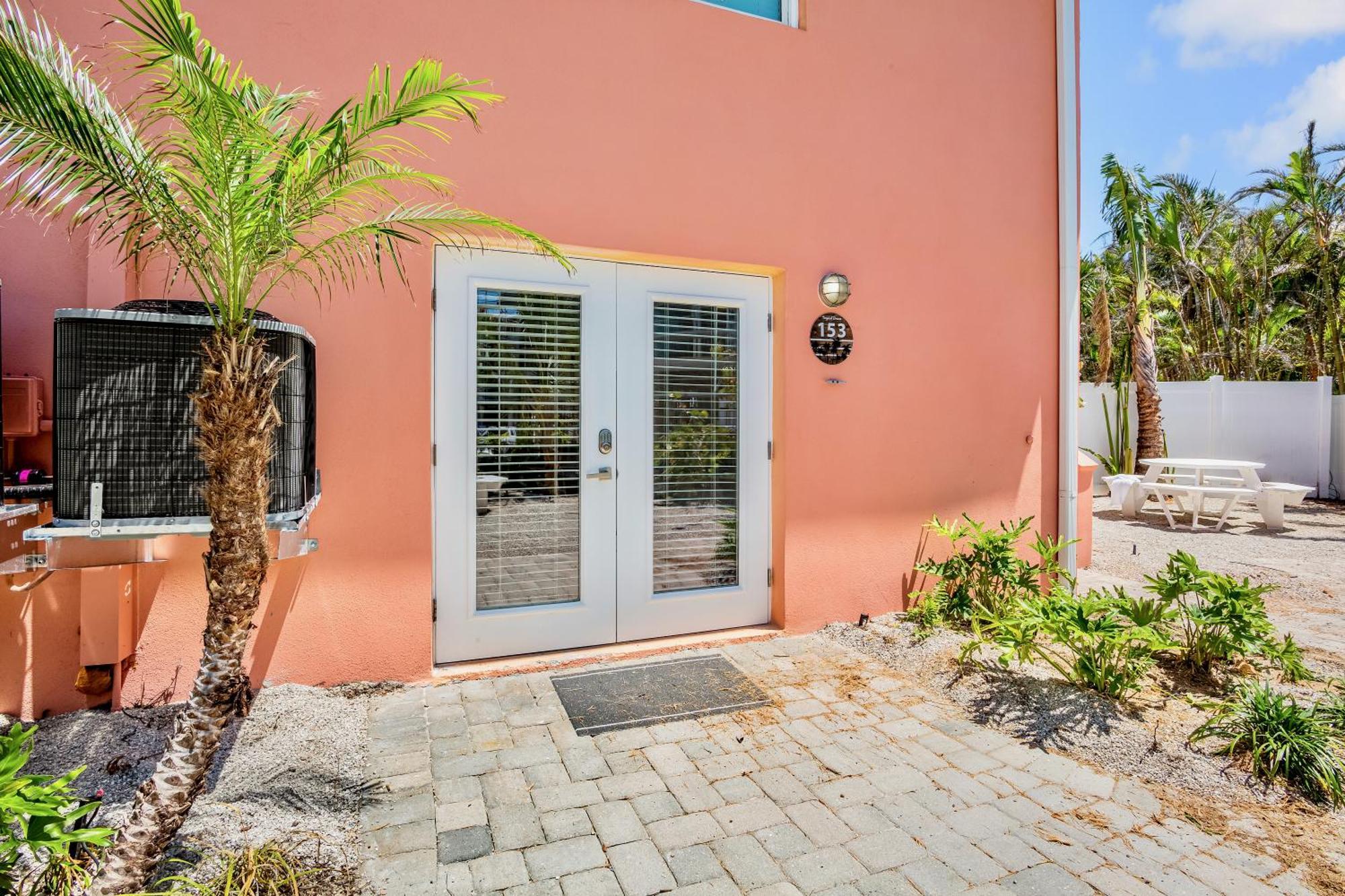 Tropical Breeze Resort Sarasota Esterno foto